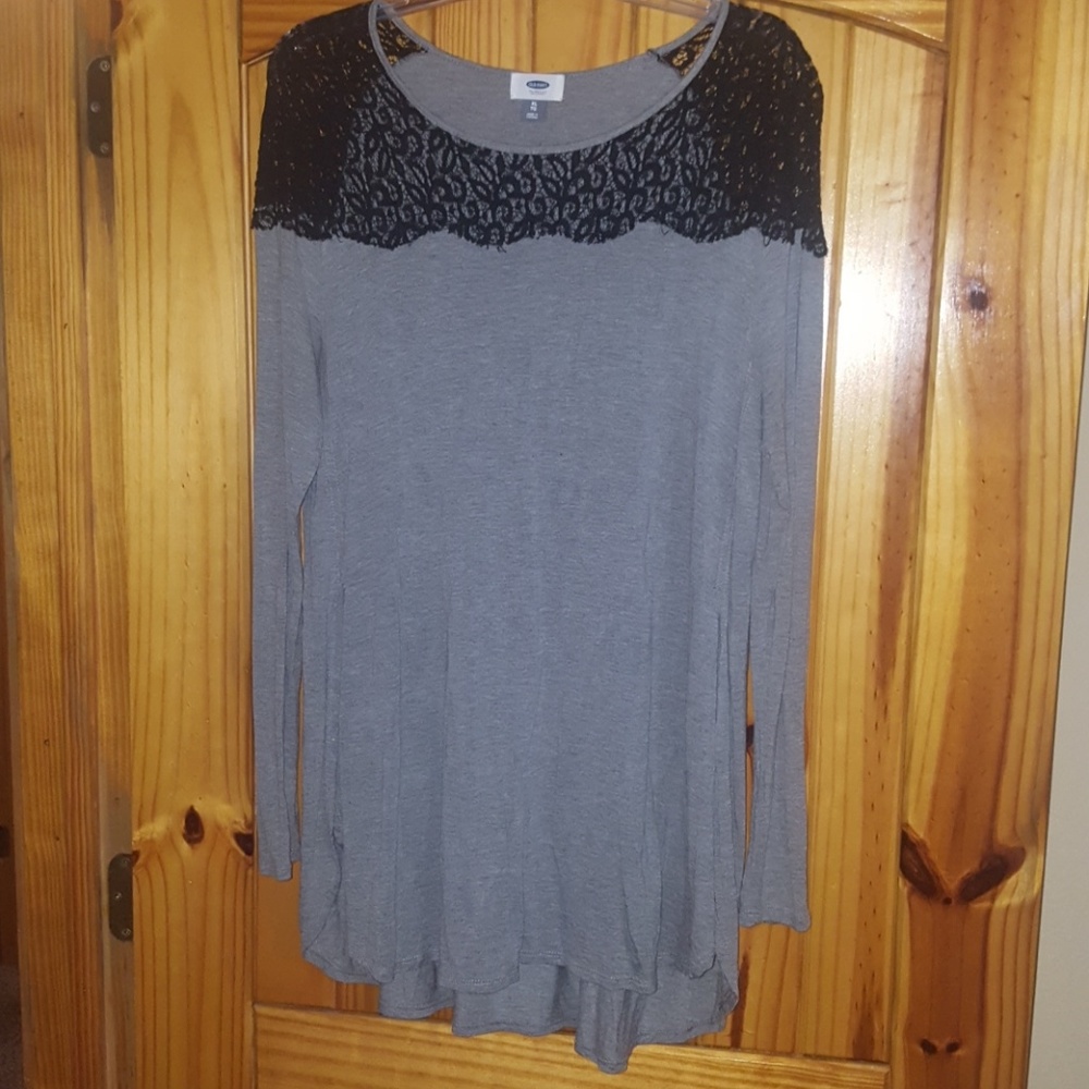 Gray Old Navy w/Lace Detail Tunic